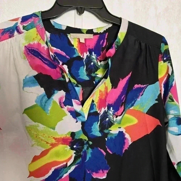 Joan Vass Women's Vibrant Multicolored Floral 3/4 Sleeve VNeck Popover Top Large - Picture 3 of 7